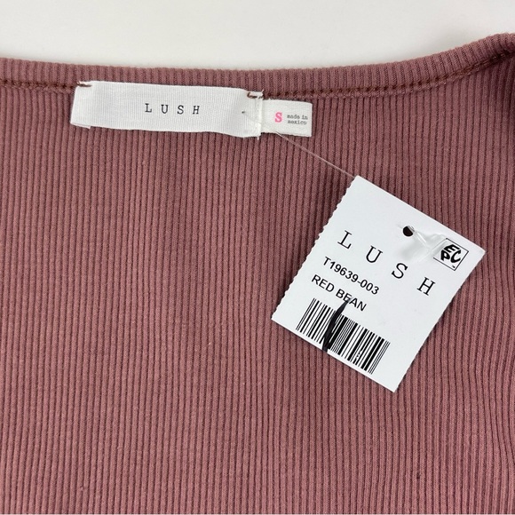 Lush Blouse Womens Size Small Red Bean Seamed Sleeveless Tank Top NWT - Picture 3 of 7